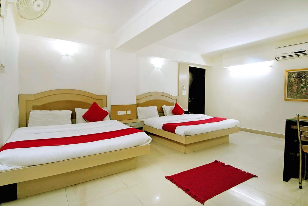 Hotel Durga International 新德里 客房 照片