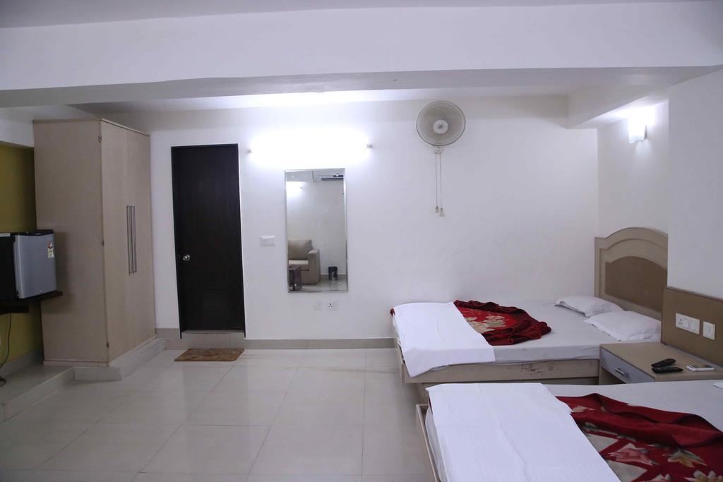 Hotel Durga International 新德里 客房 照片